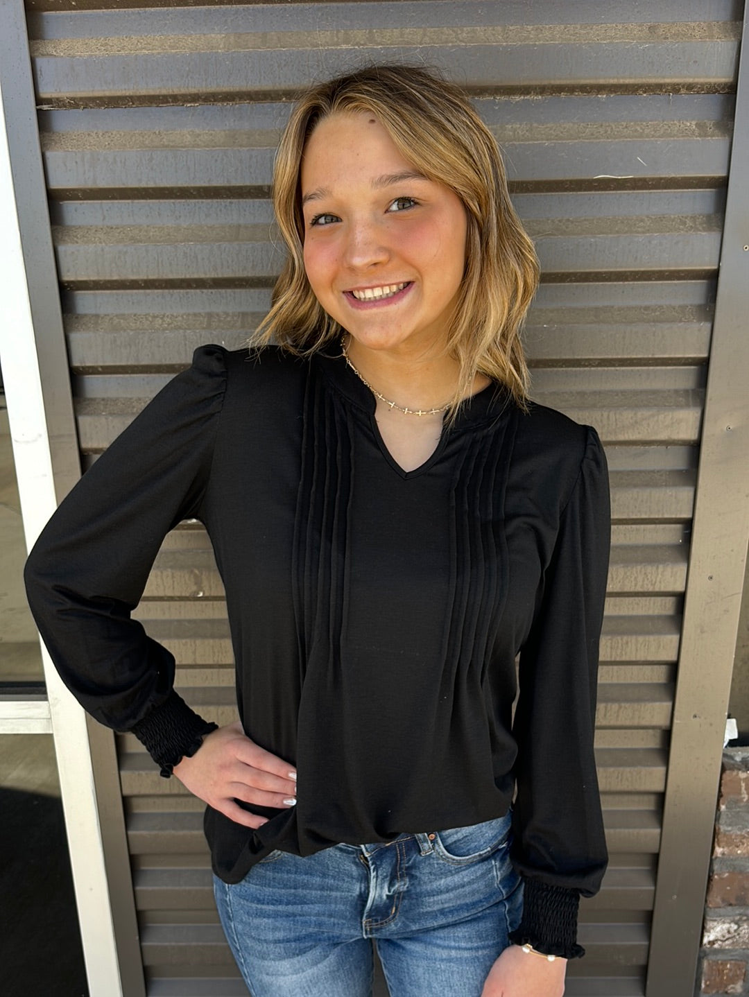 FLATTERING BLACK BLOUSE W/RUCHING SLEEVE - Jolie Femme Boutique