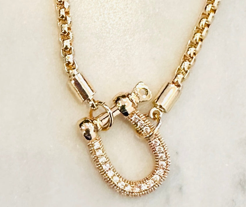 Gold Box Chain With Rhinestone Pendant