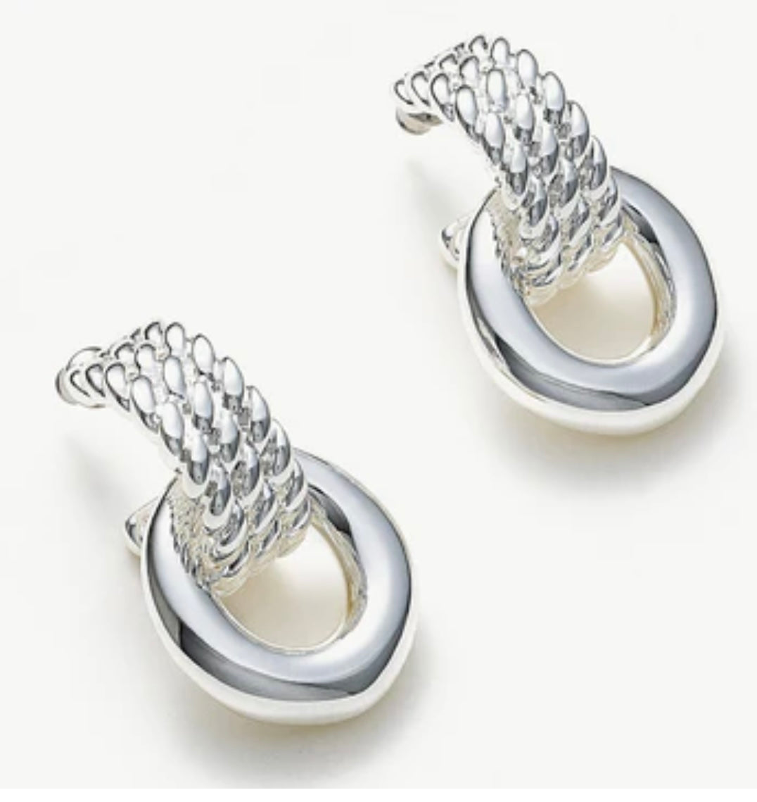 Silver Entwine Hoop Earring - Jolie Femme Boutique