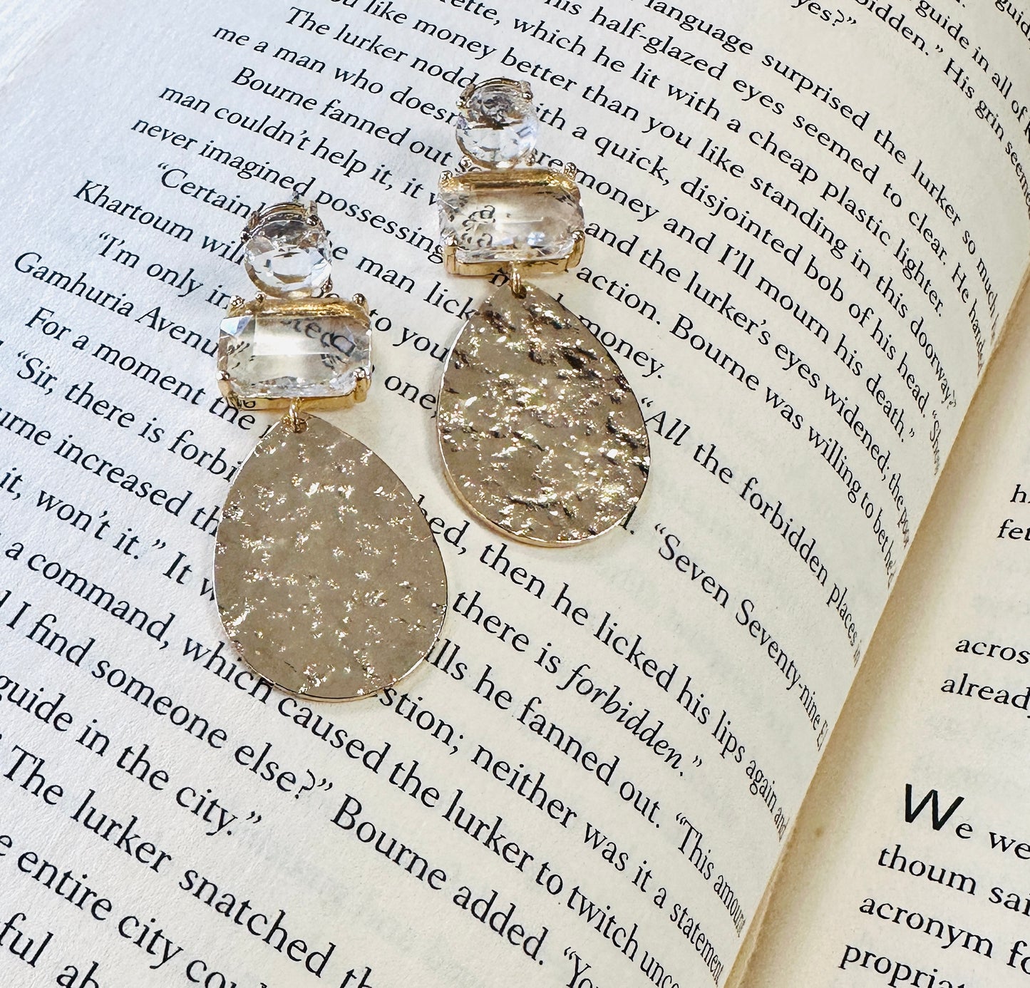 Hammered Teardrop W/Clear Stone Dangle Earring - Jolie Femme Boutique