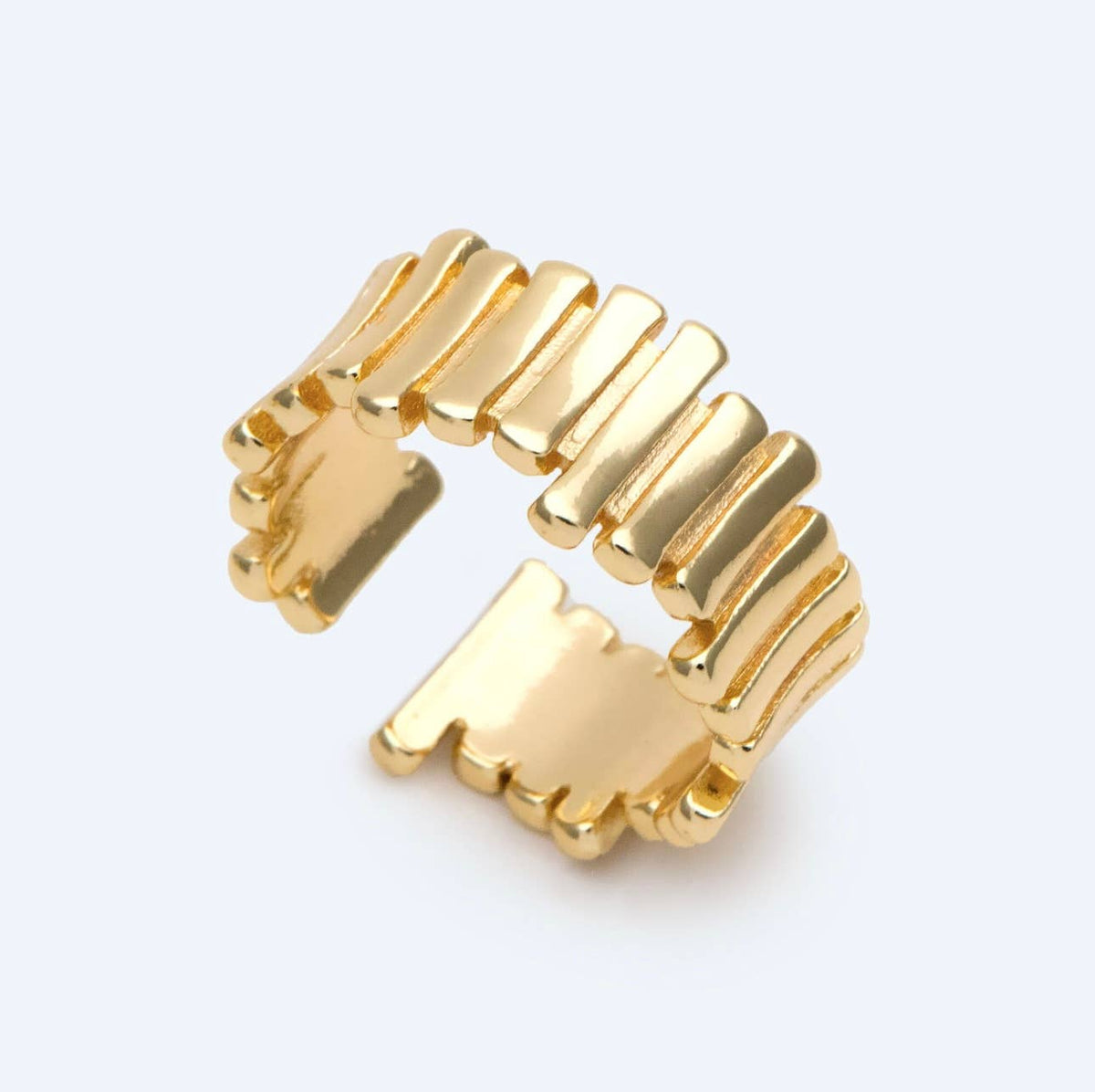 Bella Rey gold plated chunky ring close-up