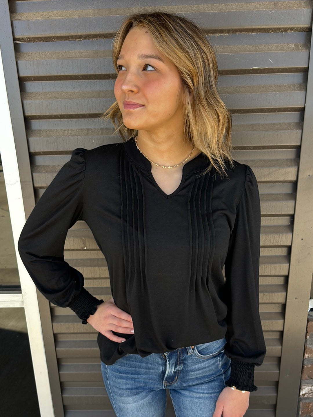 FLATTERING BLACK BLOUSE W/RUCHING SLEEVE - Jolie Femme Boutique