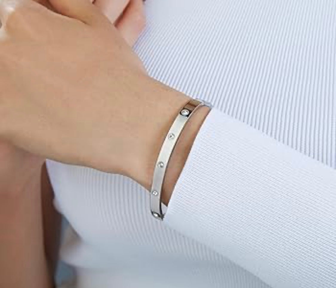 The Lover Stone Bangle - Jolie Femme Boutique