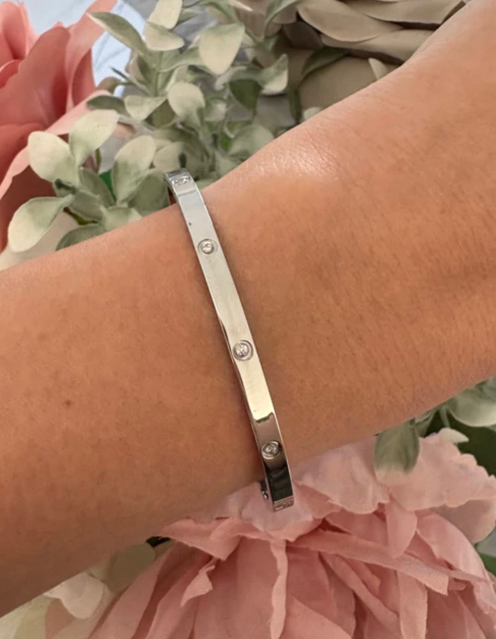 The Lover Stone Bangle - Jolie Femme Boutique