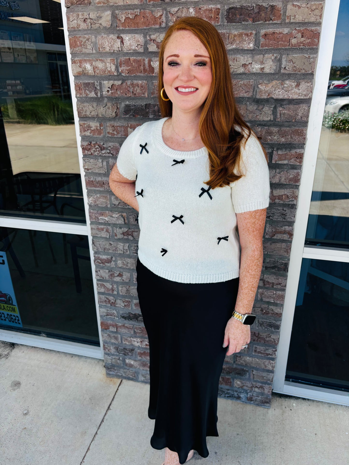 Short Sleeve Bow Sweater - Jolie Femme Boutique