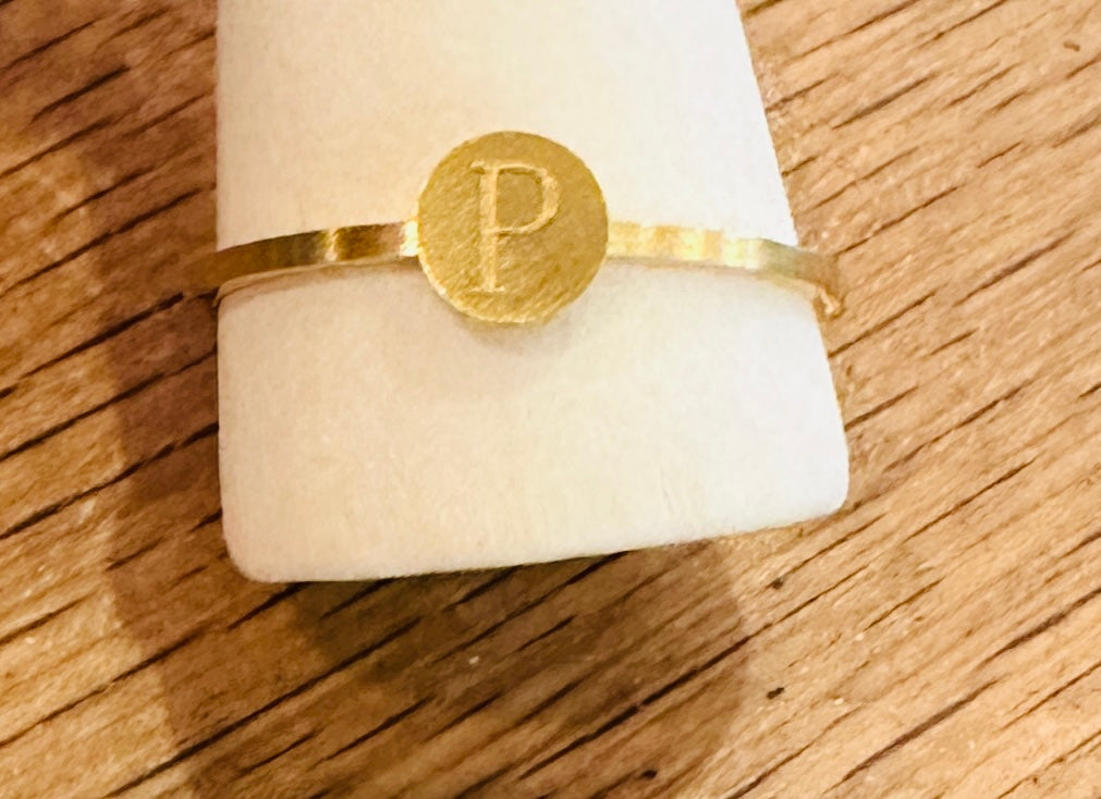 Dainty Initial Ring - Jolie Femme Boutique