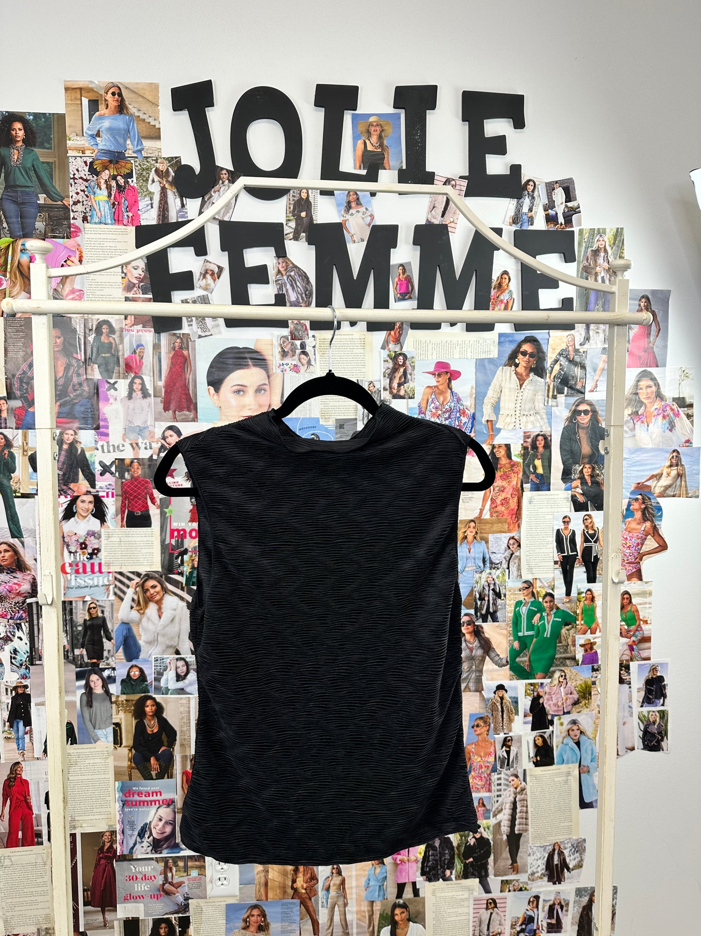 Sleeveless Crepe Top - Jolie Femme Boutique