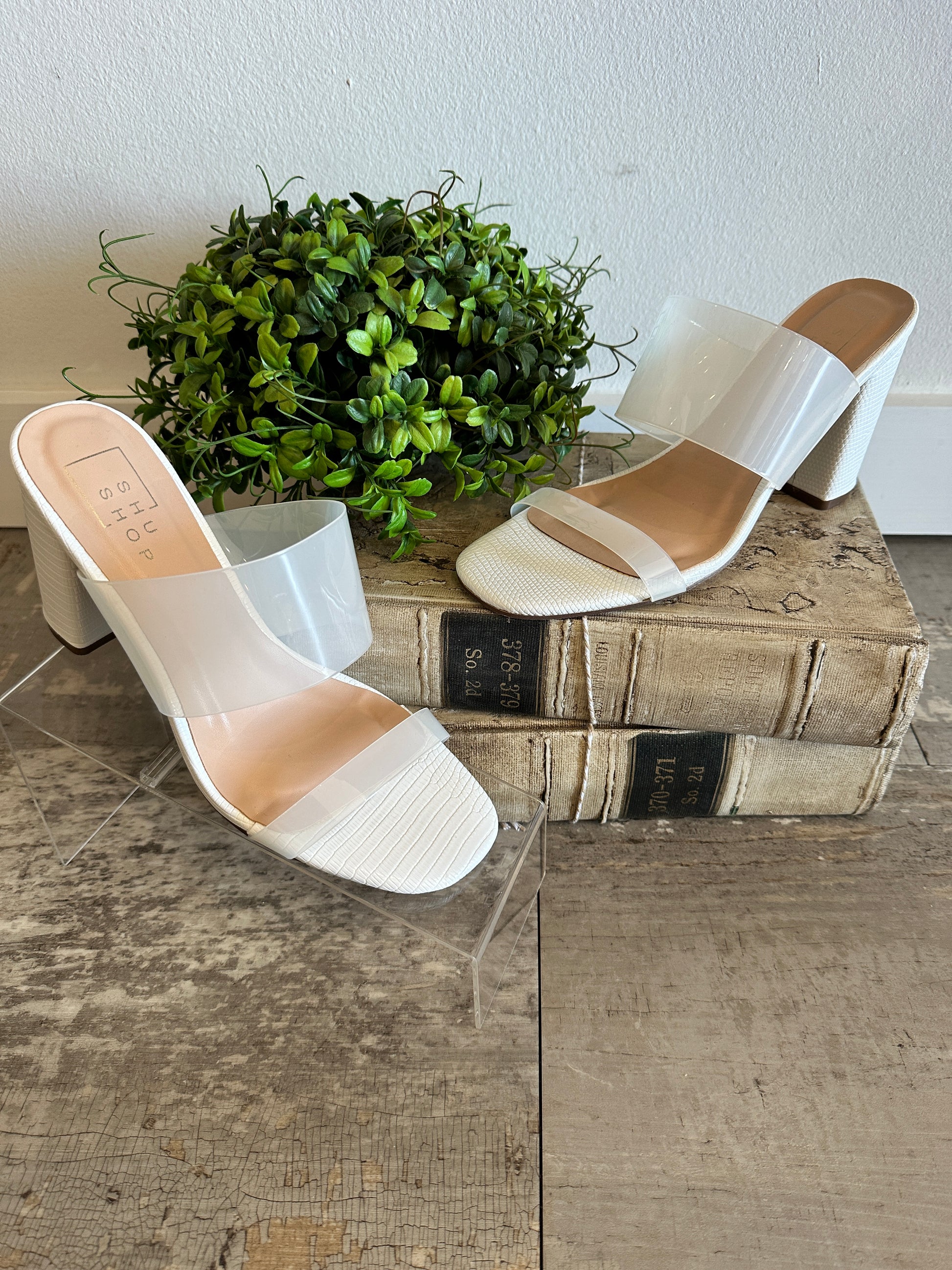 SHOE SHOP GABRIELLE - Jolie Femme Boutique