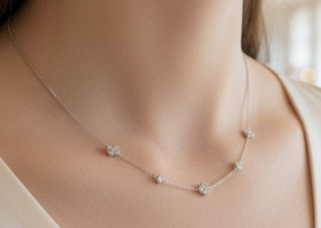 Silver Dainty Clover W/Rhinestone Necklace - Jolie Femme Boutique