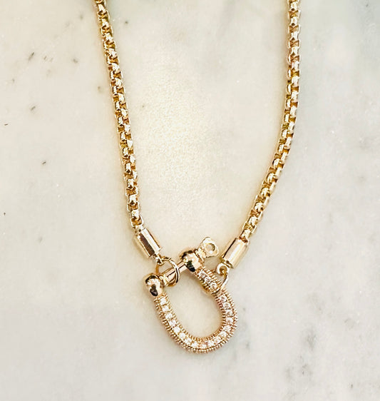 Gold Box Chain With Rhinestone Pendant