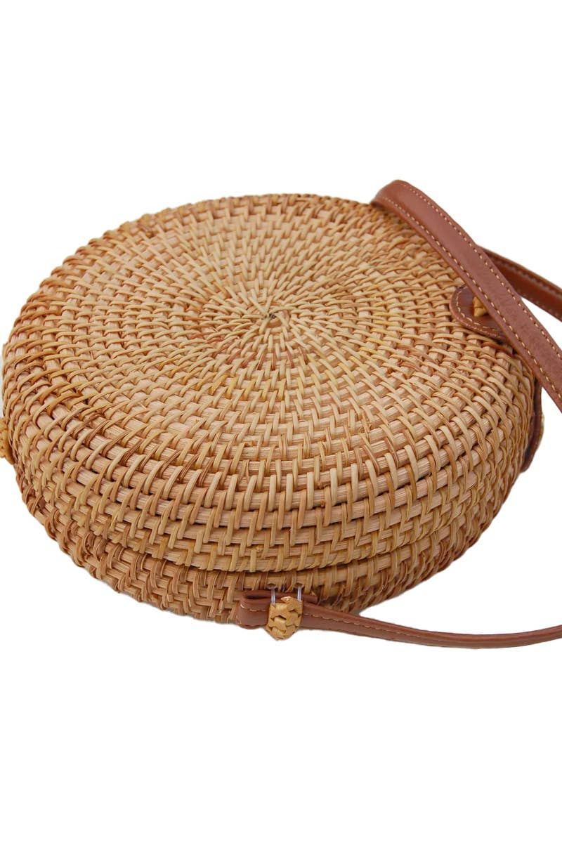 Rattan Macaron Shell Crossbody Bag - Jolie Femme Boutique