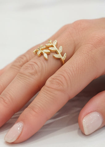Pavé Adjustable Leaf Ring