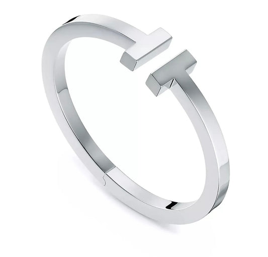 Silver Hinged Oversized T Bar Bracelet - Jolie Femme Boutique