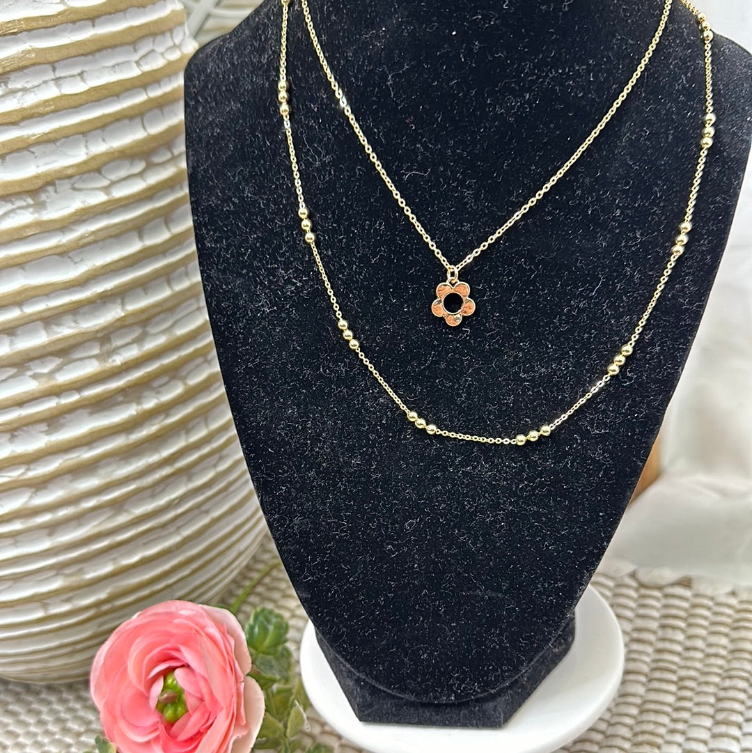 FLOWER GOLD BEADED NECKLACE - Jolie Femme Boutique