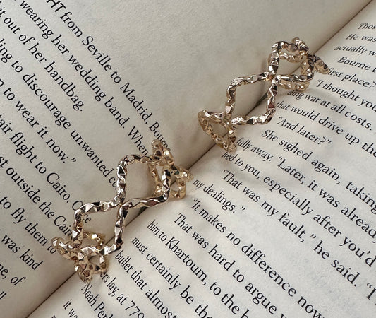 Cris-Cros Hoop Earring - Jolie Femme Boutique