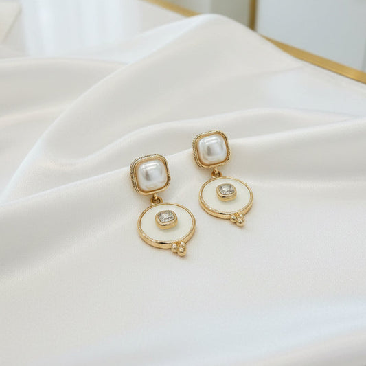 Square Pear and White Circle Earring