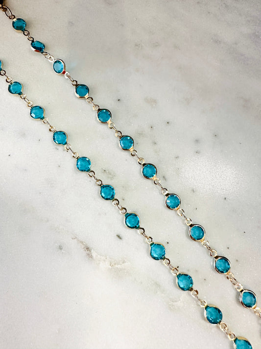 BLUE CRYSTAL NECKLACE - Jolie Femme Boutique