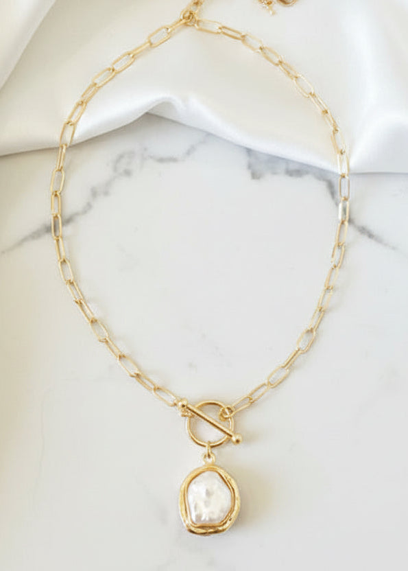 14K Gold Plated Pearl Paperclip Toggle Necklace