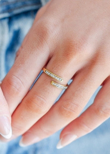 CZ Adjustable Ring