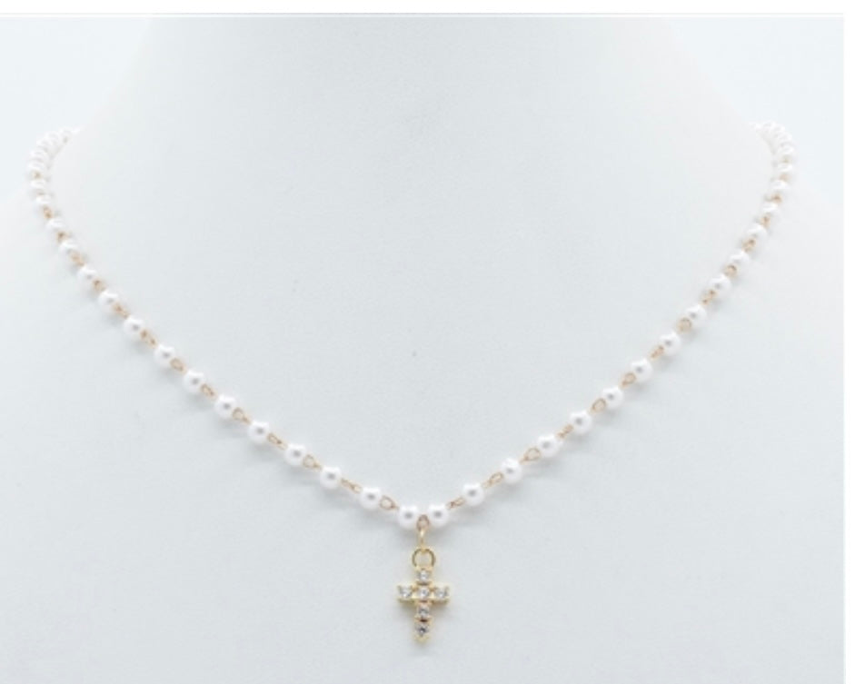 Pearl Necklace w/ Cross Charm - Jolie Femme Boutique