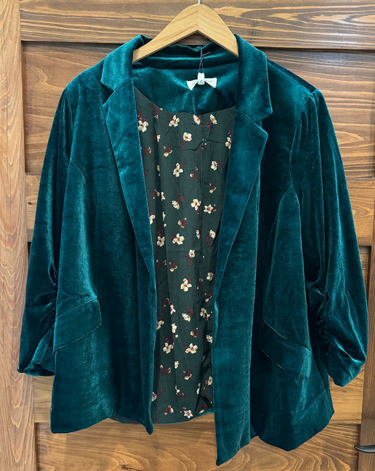 Plus Size Velvet Blazer