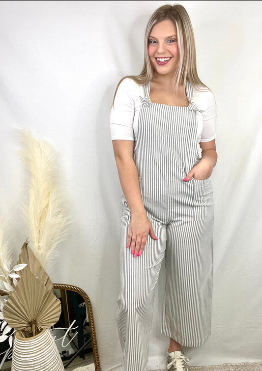 Linen Jumpsuit - Jolie Femme Boutique