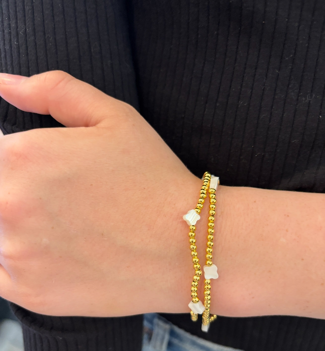 18K Gold Plated Pearl Clover Bracelet - Jolie Femme Boutique