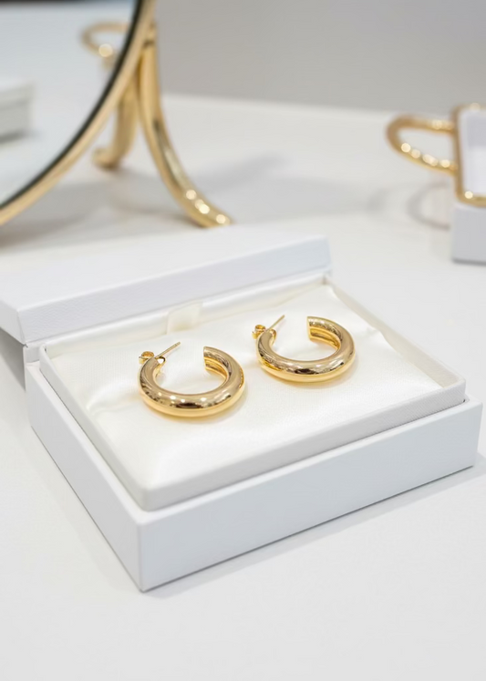 Gold Hoop Earring - Jolie Femme Boutique