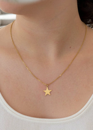 Star Charm Necklace - Jolie Femme Boutique