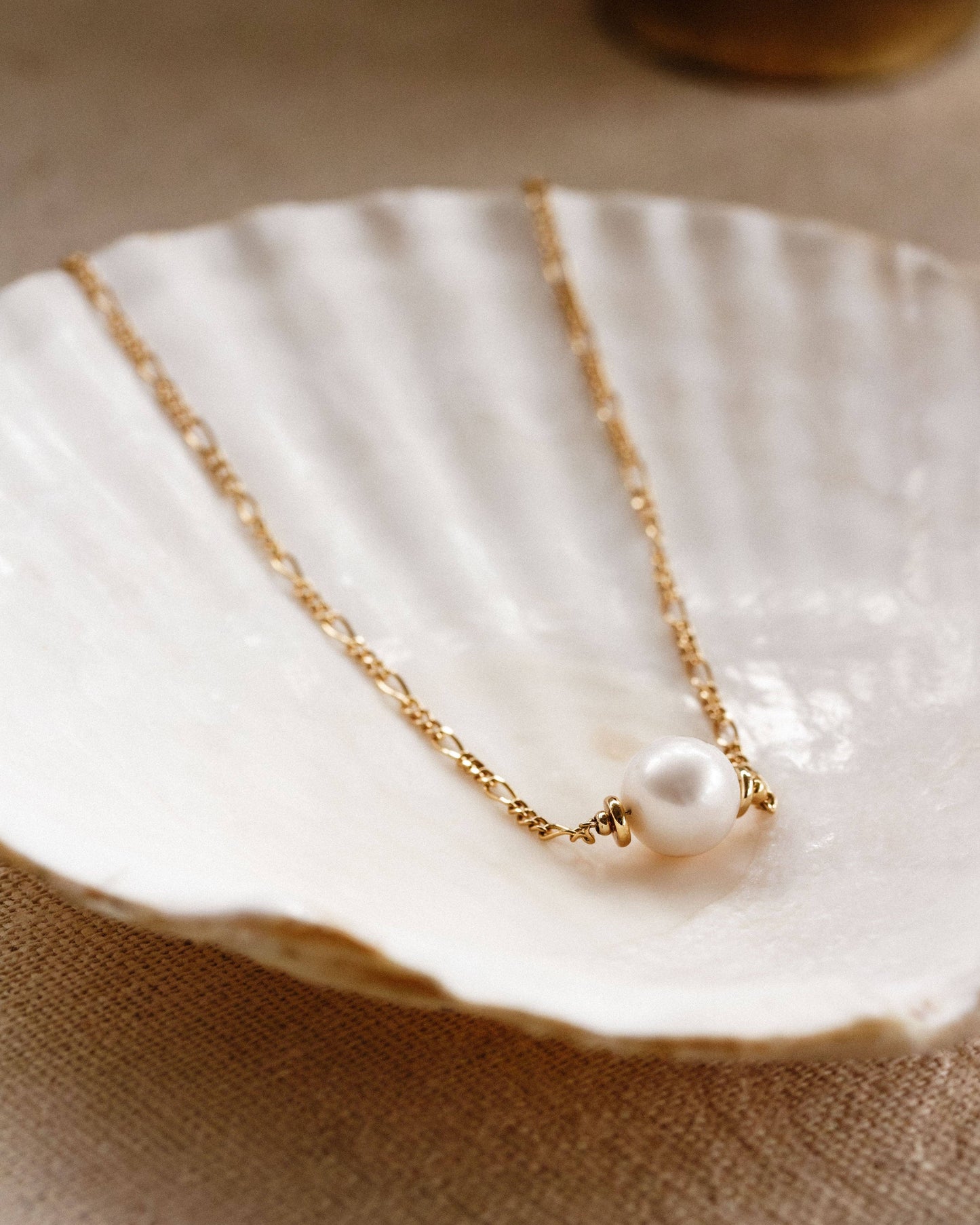 Dainty Pearl Figaro Chain Necklace - Jolie Femme Boutique